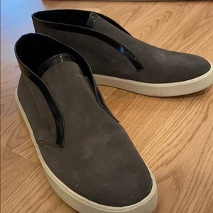 Vince slip on sneakers